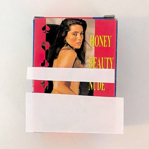 Vintage mini pin playing - pin,