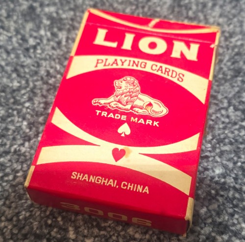 Lion playing cards card deck - lion,